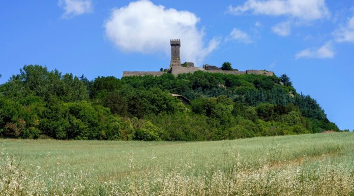 Radicofani – Discover the Quaint Tuscan Village in Val d’Orcia Radicofani, the town of the Italian Robin Hood