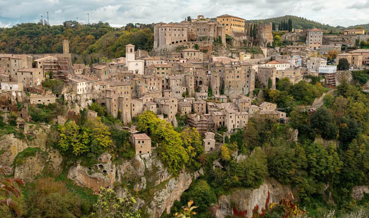 September is a good time to visit Sorano, in Tuscany