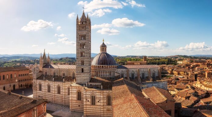 Books on Tuscany – The Top 8 to Inspire Your Italian Adventure Books on Tuscany - The Top 8 to Inspire Your Italian Adventure
