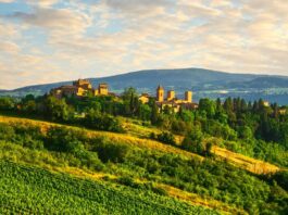 Certaldo – Medieval Charm Tucked Between Florence and Siena Certaldo, a pictoresque medieval village in Tuscany