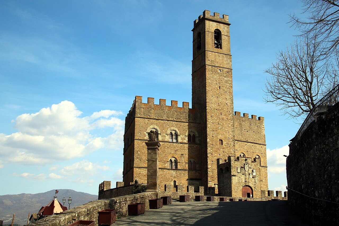 Castello di Poppi dei Conti Guidi, one of the best preserved castles in Tuscany