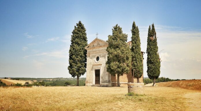 San Quirico d’Orcia – A Medieval Escape You’ve Been Craving for San Quirico d'Orcia - Chapel Vitaleta