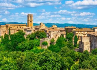 Colle di Val d’Elsa, Italy – 9 Places to See and Where to Stay Colle di Val d'Elsa