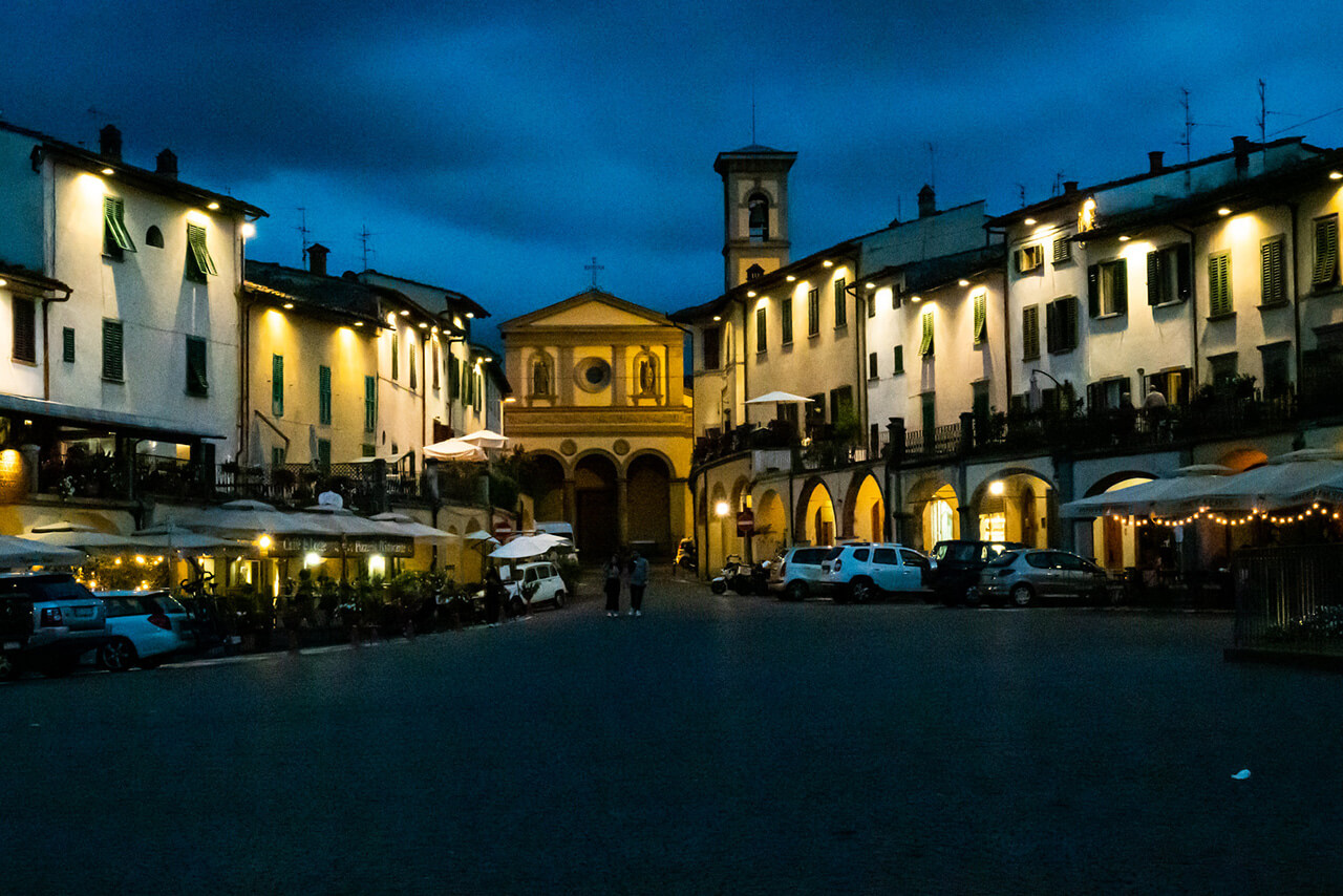 Piazza Matteotti, Greve in Chianti, at night