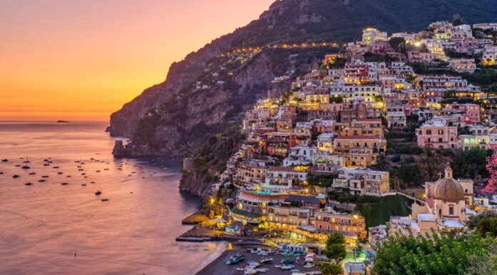 Best Beaches on the Amalfi Coast – A Seaside Dream Sunset on one of the most beautiful beaches of the Amalfi coast