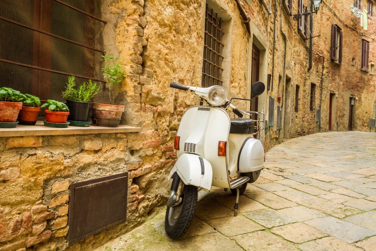 The Vespa is the typical means of transport of the towns on the coast