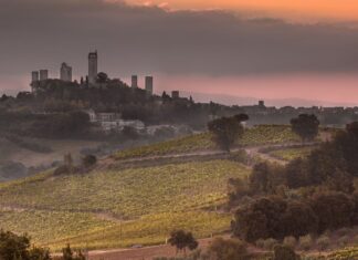 Day Trips from Florence — 15 Unforgettable Tours (2023) San Gimignano, the most recommended Day Trip from Florence