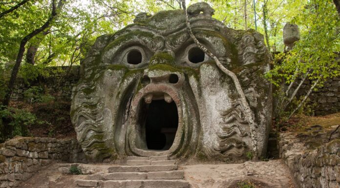 Park of the Monsters – Explore the Mythological Garden Park of the Monsters