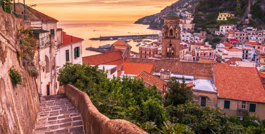 Best Time to Visit Amalfi Coast