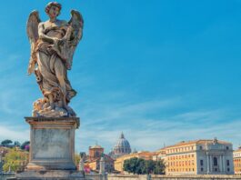 Statues in Italy – Don’t Miss These 20 Famous Must-Sees! Statues in Italy