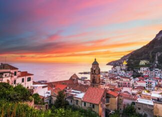 Amalfi Coast Towns – Explore 9 Exquisite Luxury Destinations Amalfi Coast Towns