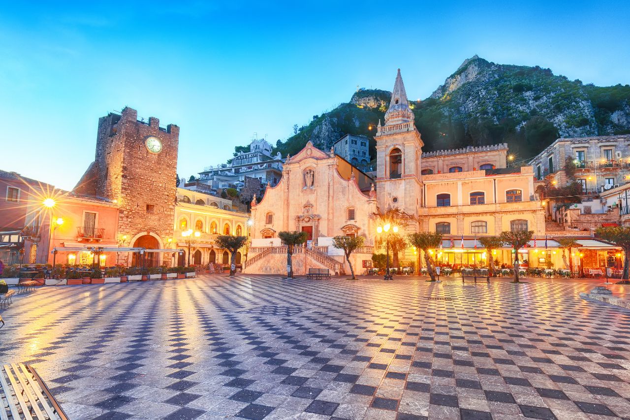 The night view of main square of Taormina, Italy