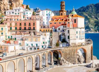 Day trips from the Amalfi Coast – 11 Exclusive Routes Day Trips From Amalfi Coast