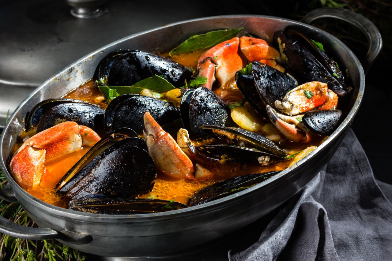 A delicious seafood dish called "Positano mussel soup"