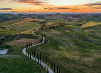 What Is Tuscany Known For? Castles, Wine, Art and Charm What Is Tuscany Known For