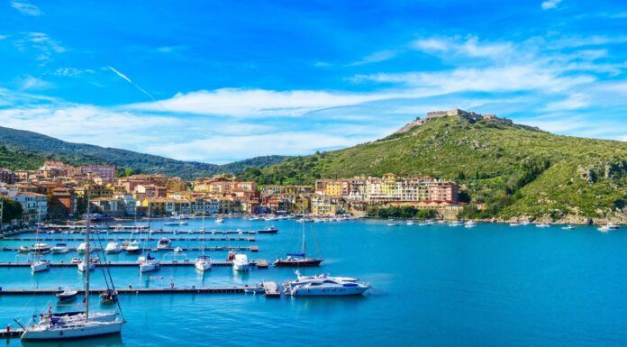 The Tuscany Coast – A Symphony of Sun, Sand, and Sea Tuscany Coast