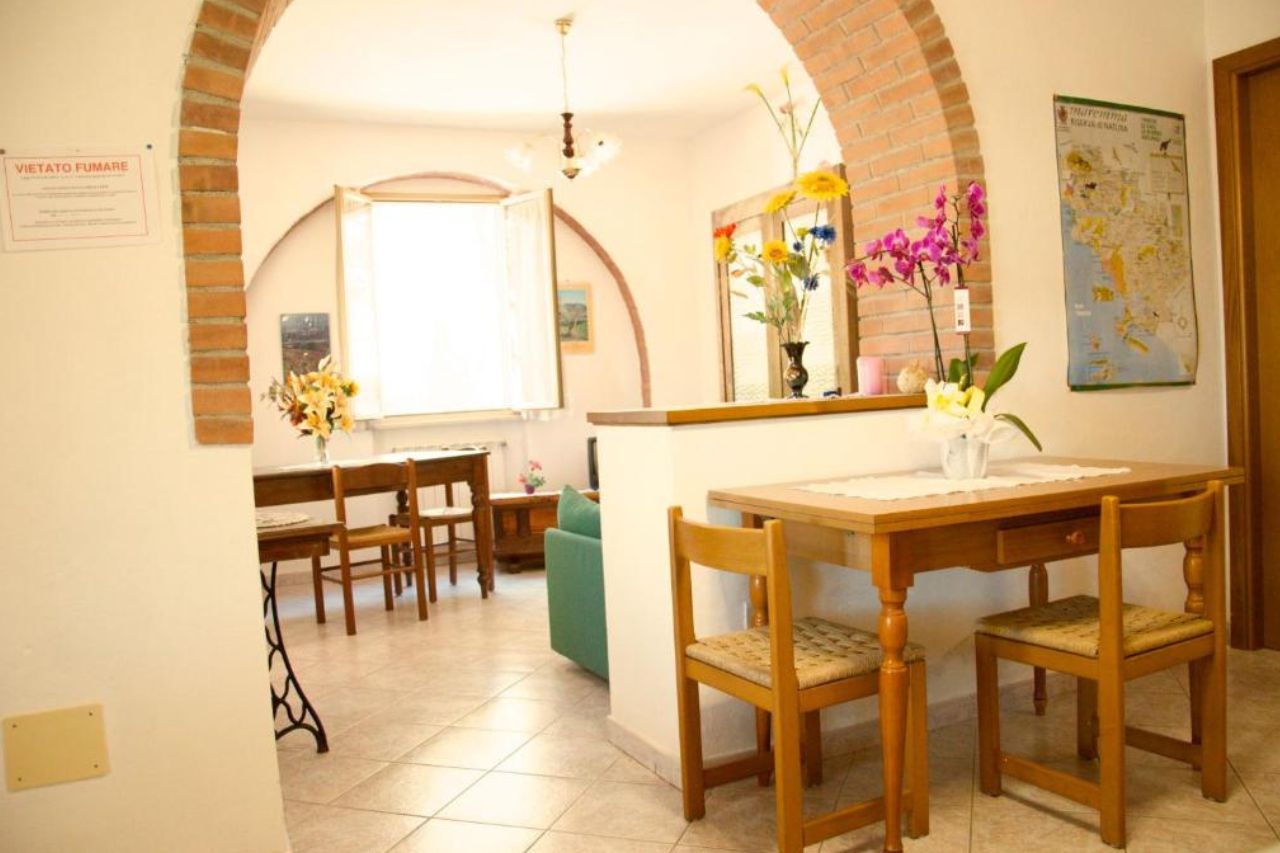 Inside the old country house with relaxing atmosphere located at Agriturismo San Lino-Gilberto