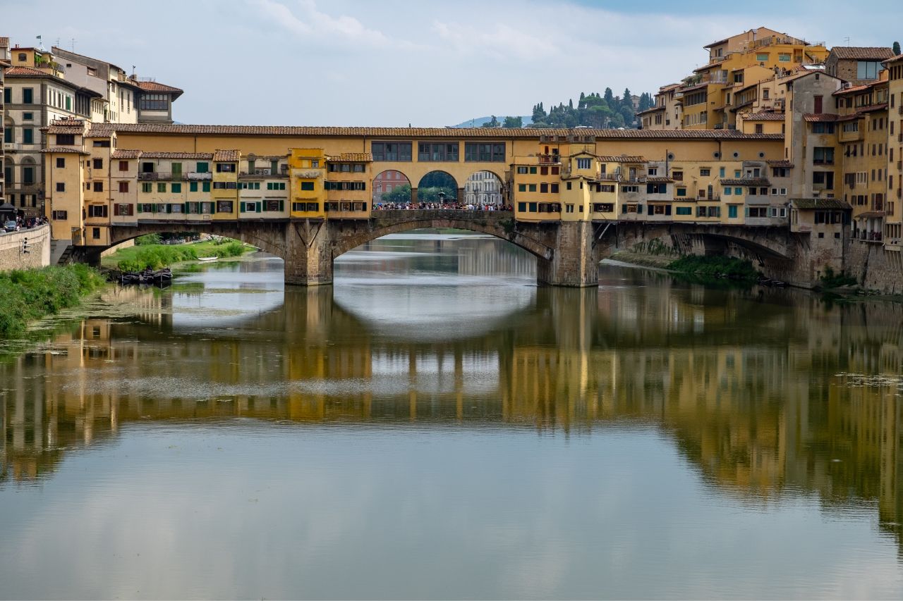 Scenic view of the Arno River, in Tuscany