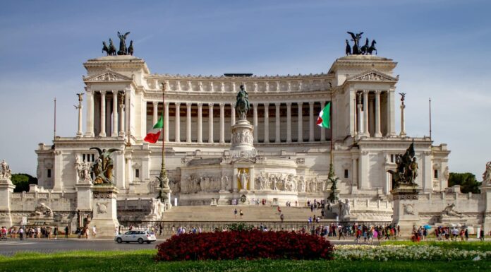Monuments in Rome – 22 Must-See Gems for History Buffs Monuments in Rome