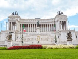 Altar of the Fatherland – Emblem of Italian Unification Altar of the Fatherland