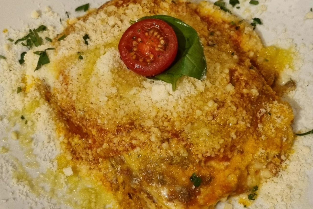 Delicious Lasagna cooked by Tonnarello