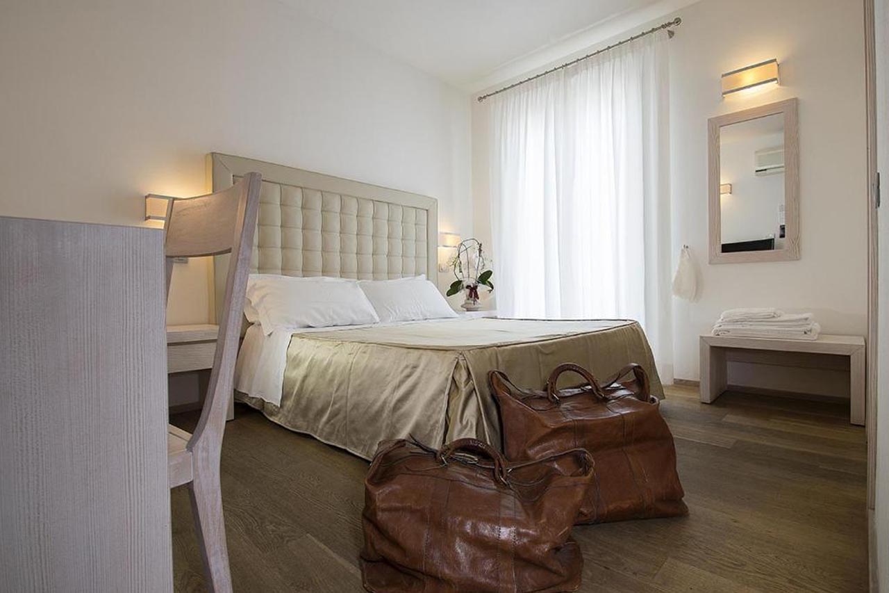 Elegant room in Hotel Alta La Vista, Tuscany
