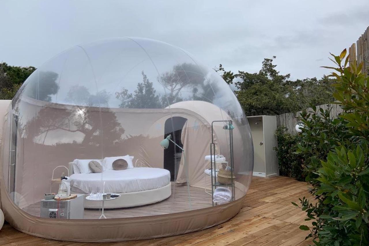 Unique outdoor bed room in Bubble Room Tuscany 
