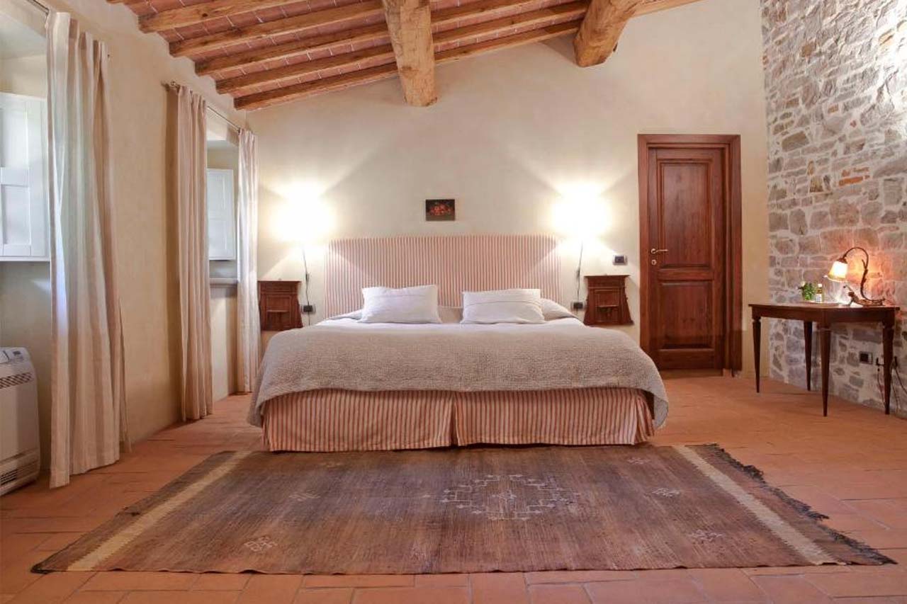 Simple room with a relaxing atmosphere in Agriturismo Villa Di Campolungo