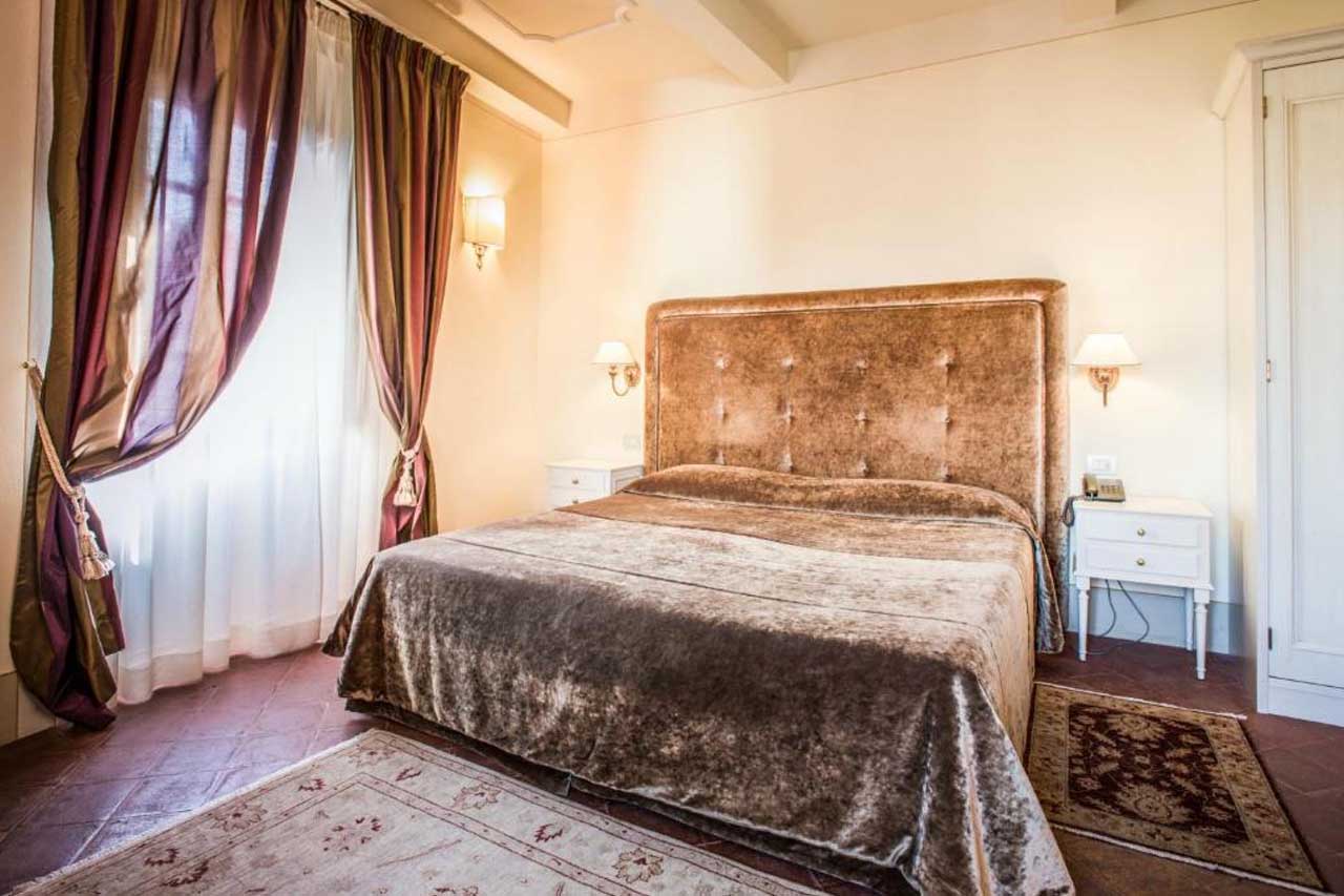Luxury room in Hotel Palazzo San Niccolò & Spa